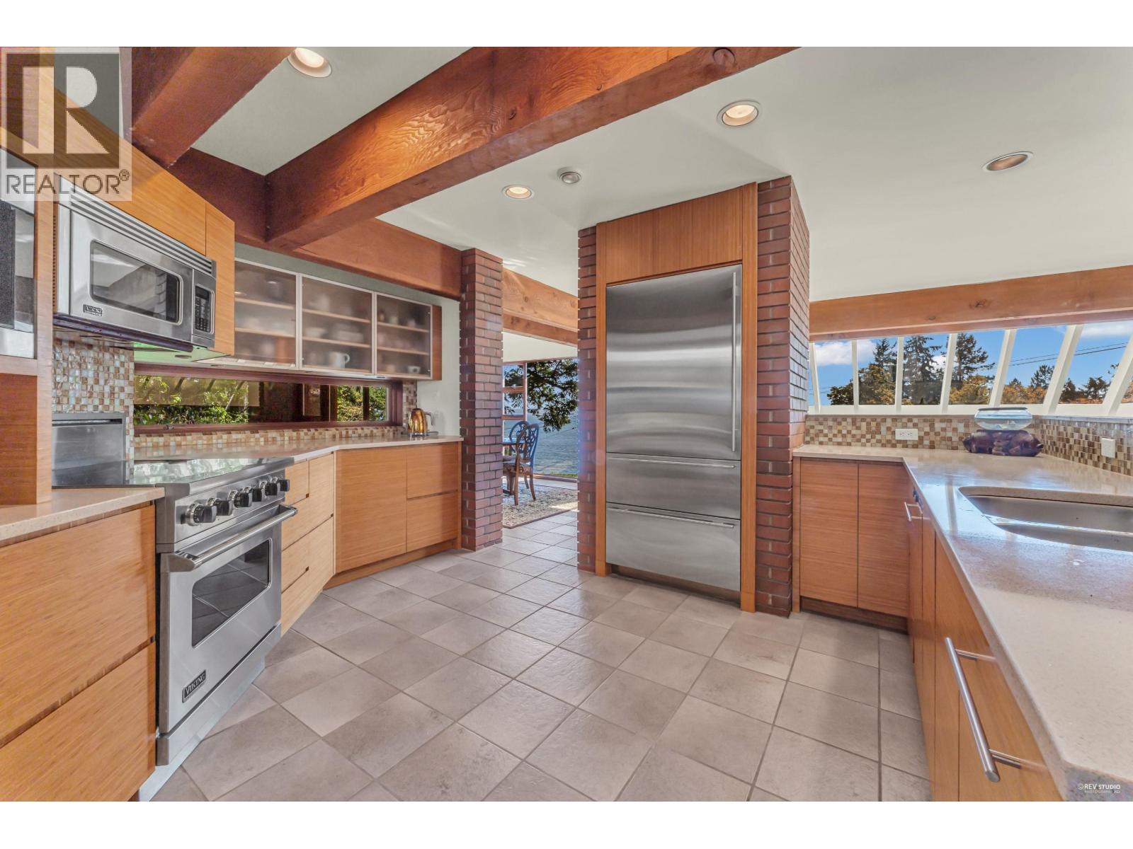 4651 Marine Drive Property Photo 17