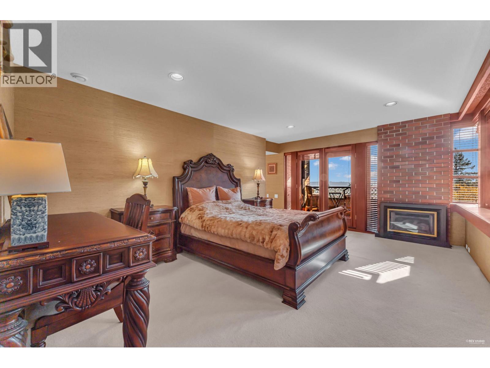 4651 Marine Drive Property Photo 29