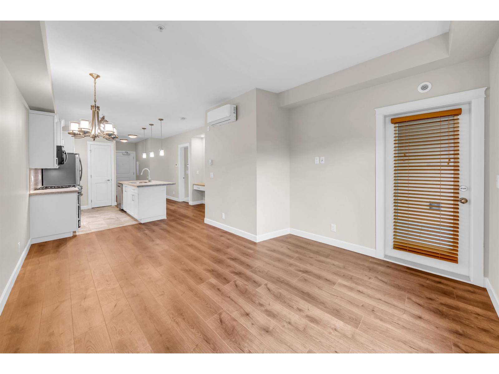 201 20328 86 Avenue Property Photo 10