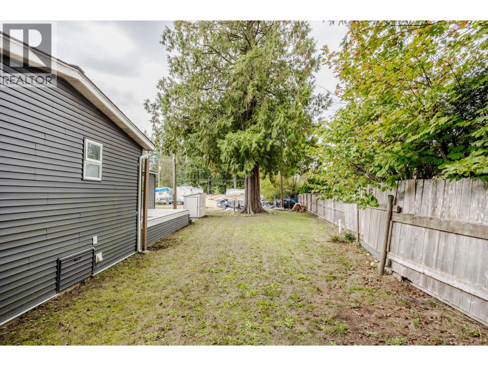 5 23205 Calvin Crescent Property Photo 35