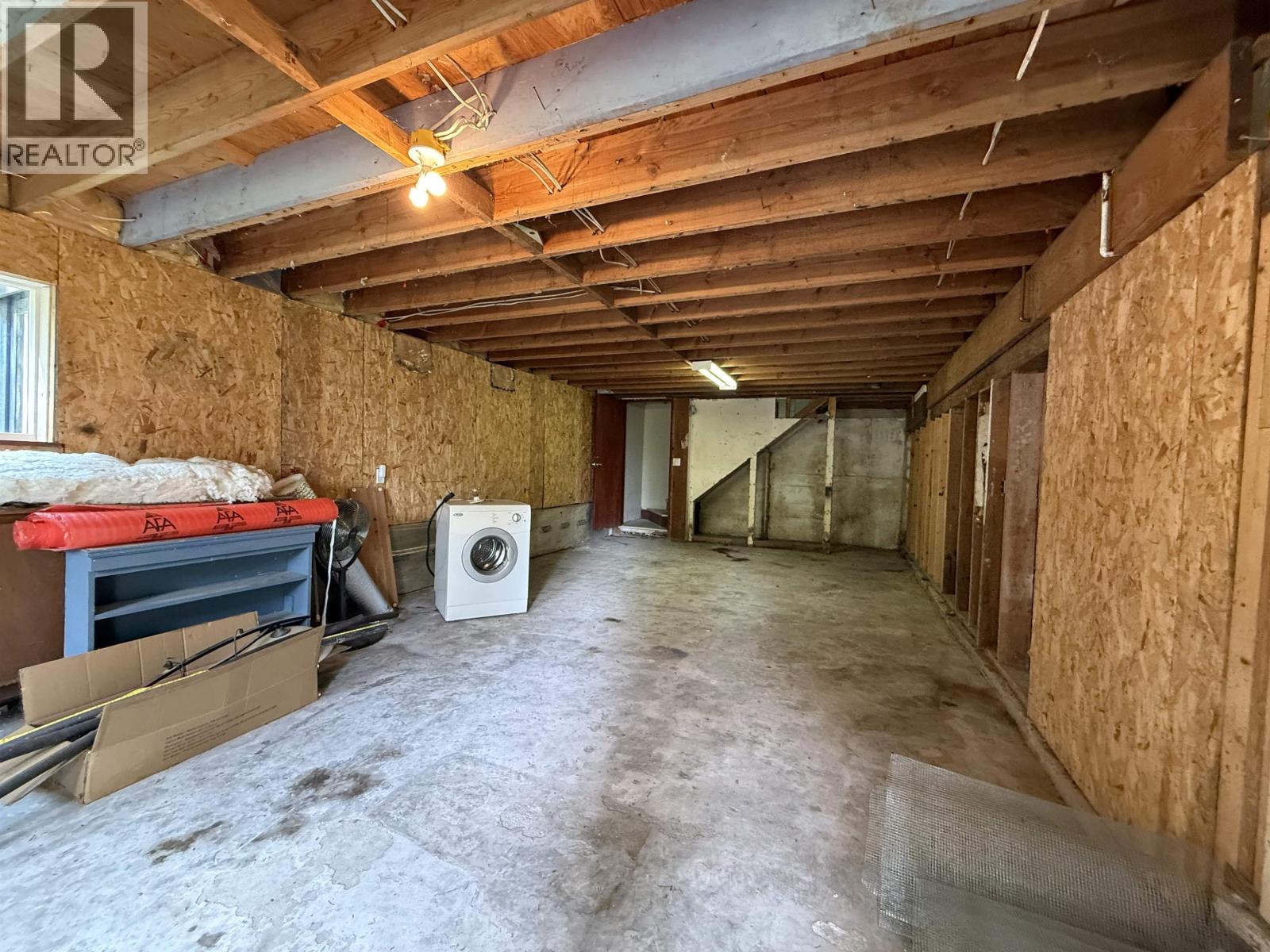 6376 Sunshine Coast Highway Property Photo 28