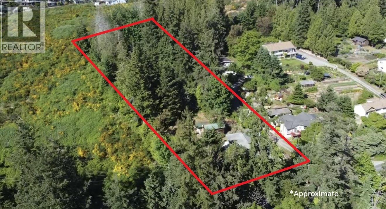 6376 Sunshine Coast Highway Property Photo 36