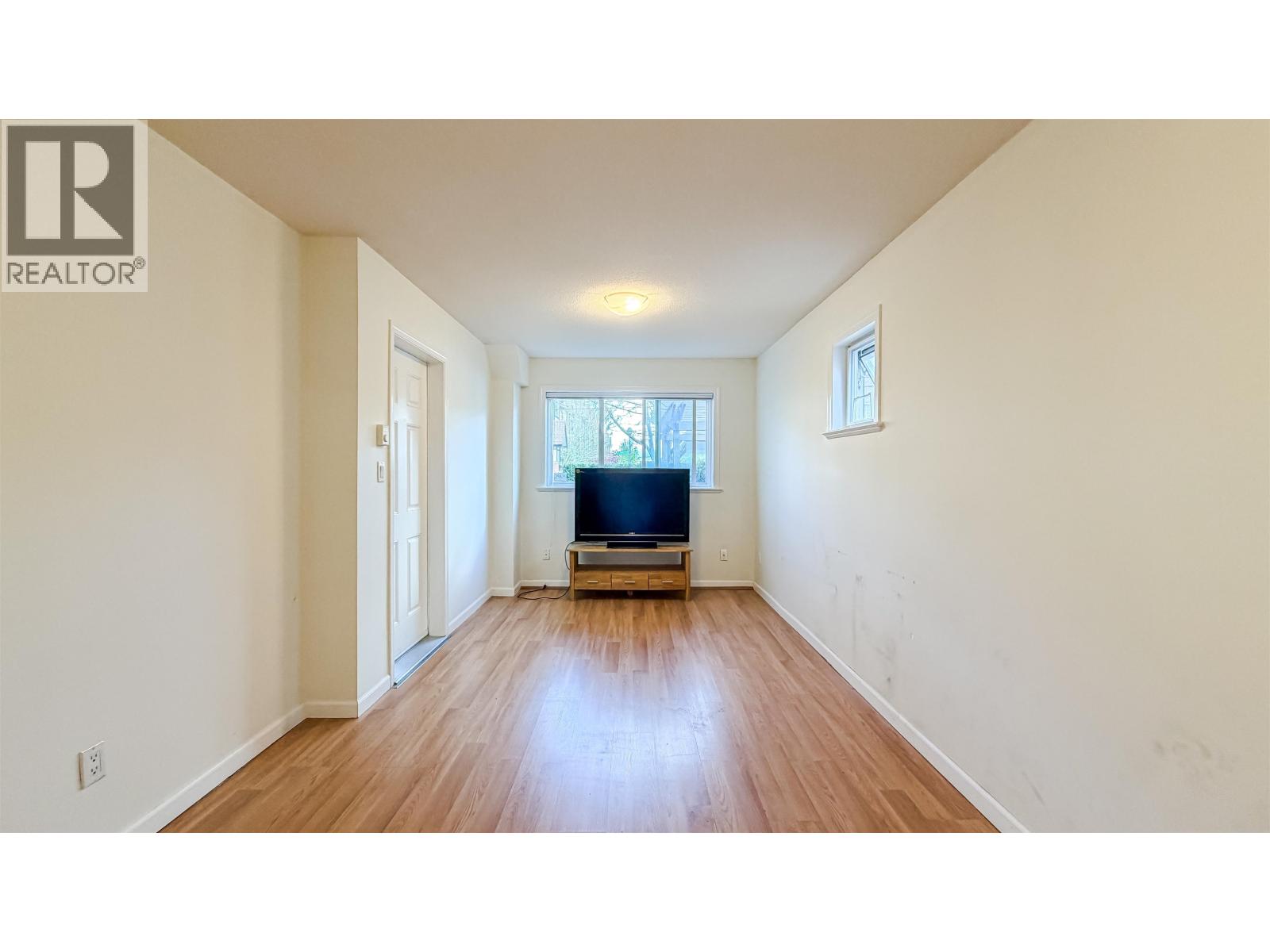 1 9420 Ferndale Road Property Photo 17