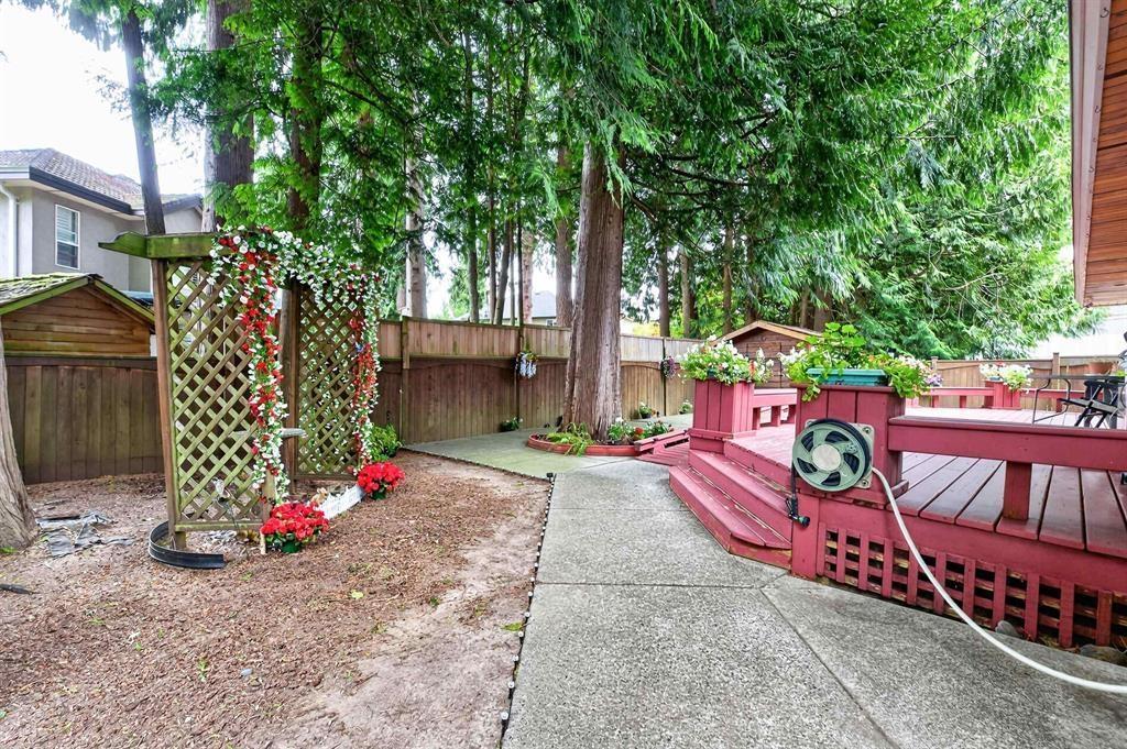 4484 210a Street Property Photo 29