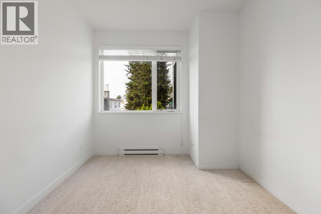 210 6533 Mckay Avenue Property Photo 22