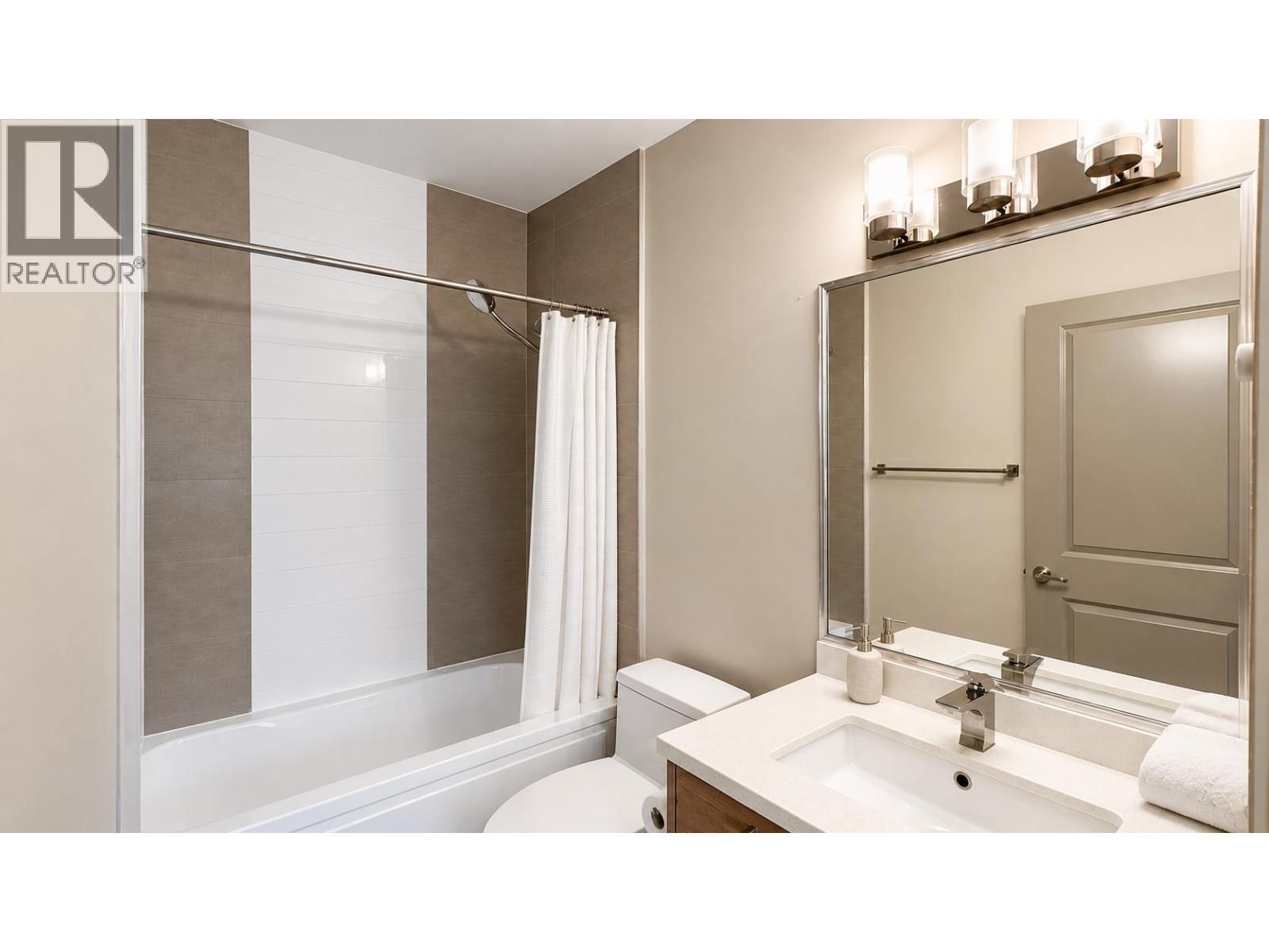 406 6875 Dunblane Avenue Property Photo 11