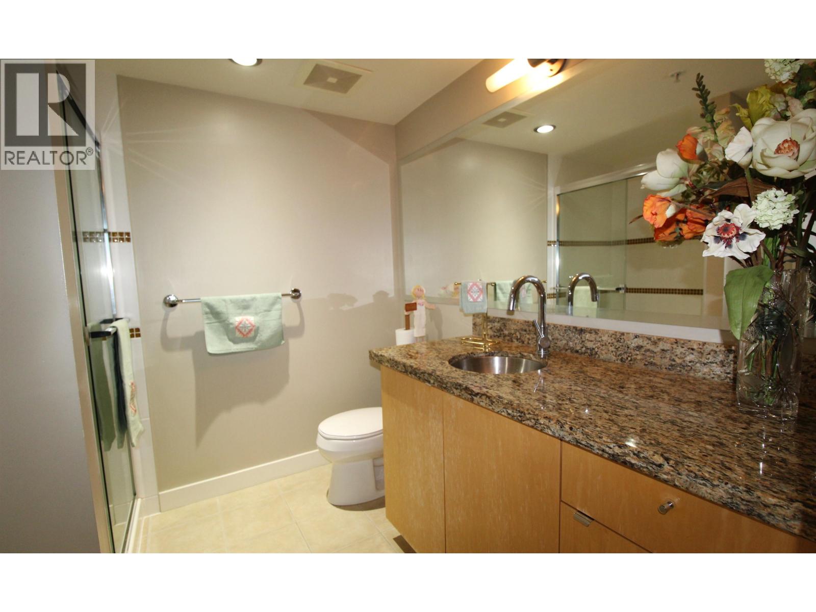 1106 9133 Hemlock Drive Property Photo 12