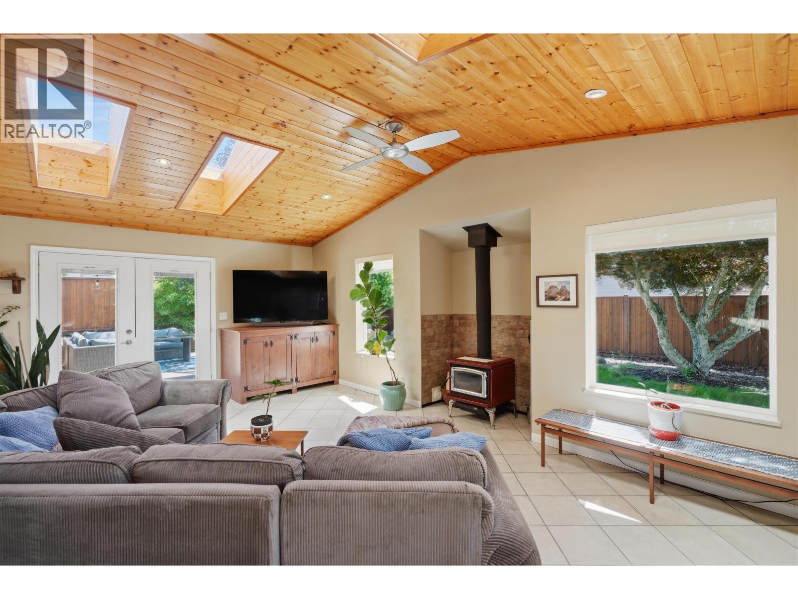 5616 Emerson Road Property Photo 25