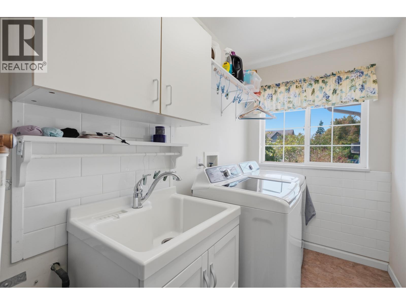 5616 Emerson Road Property Photo 34