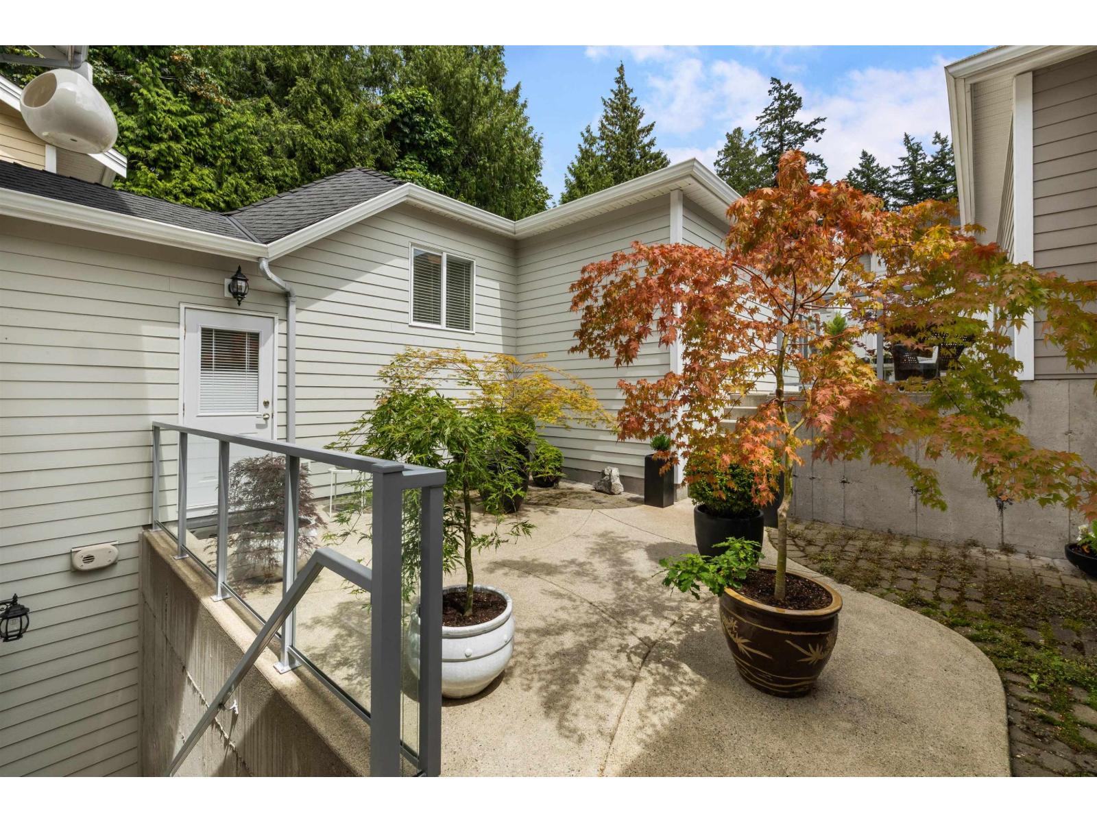 3444 148 Street Property Photo 3