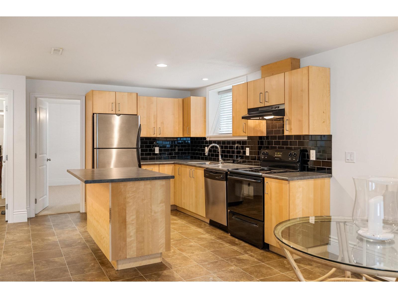 3444 148 Street Property Photo 31