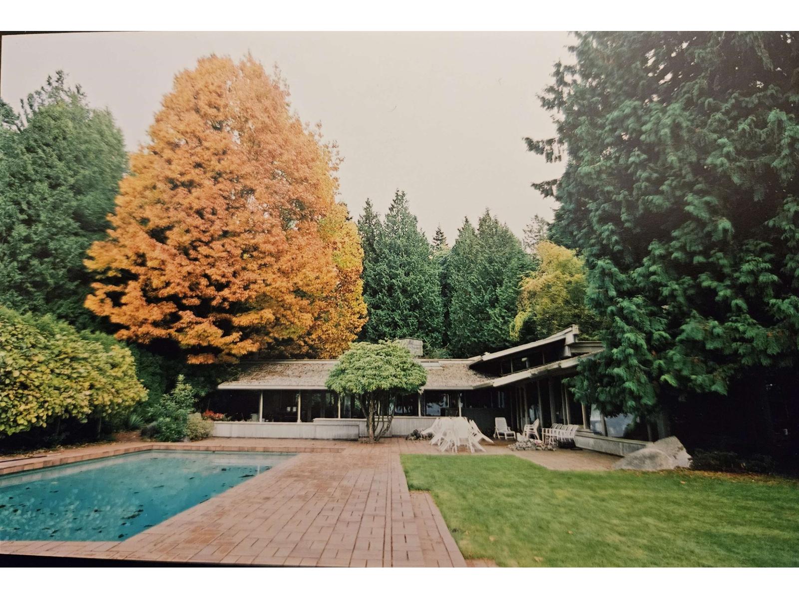 12581 16 Avenue Property Photo 13