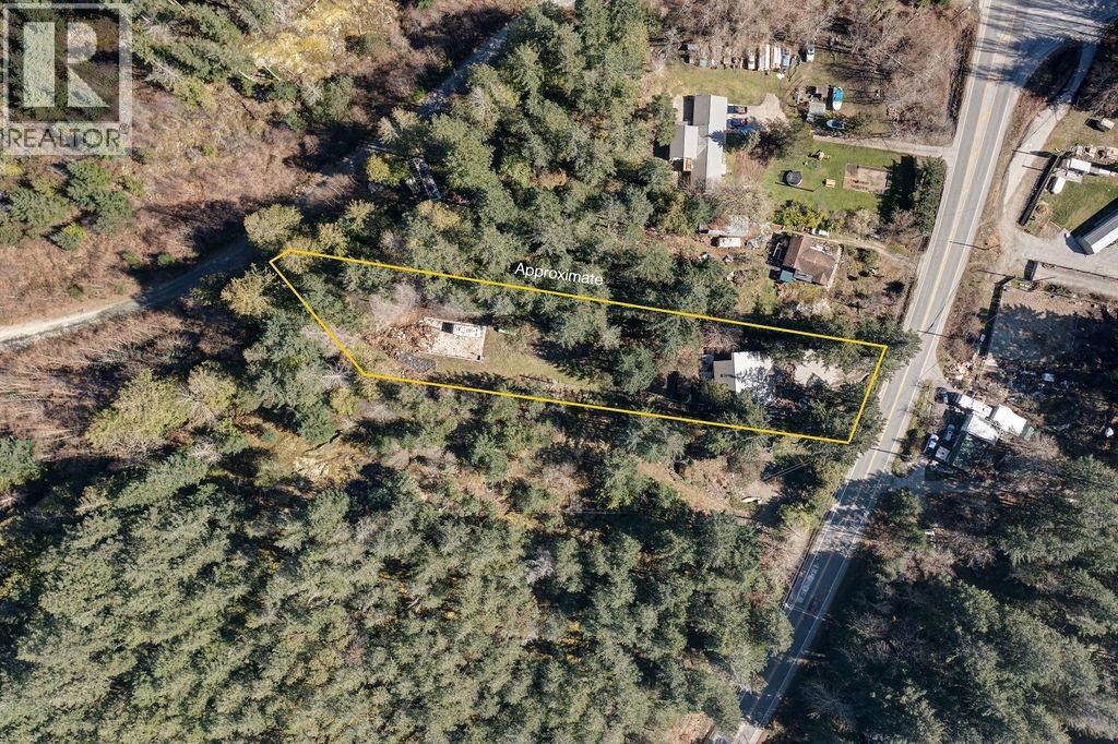 9168 Sunshine Coast Highway Property Photo 34