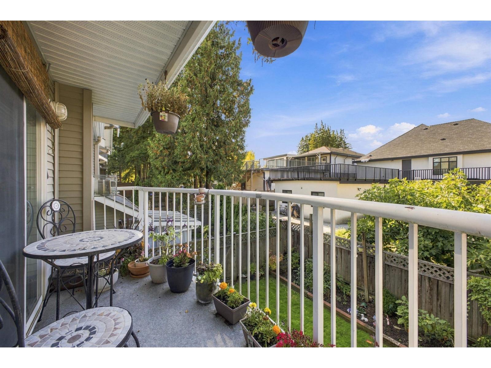 18 8289 121a Street Property Photo 13