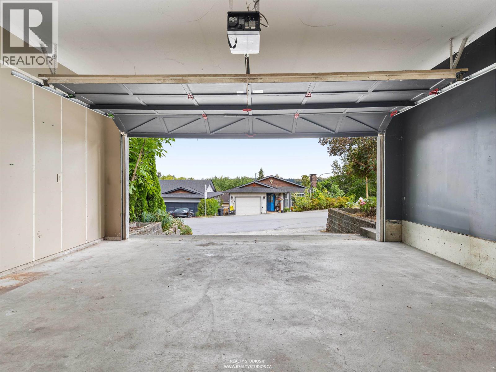 11638 225 Street Property Photo 13