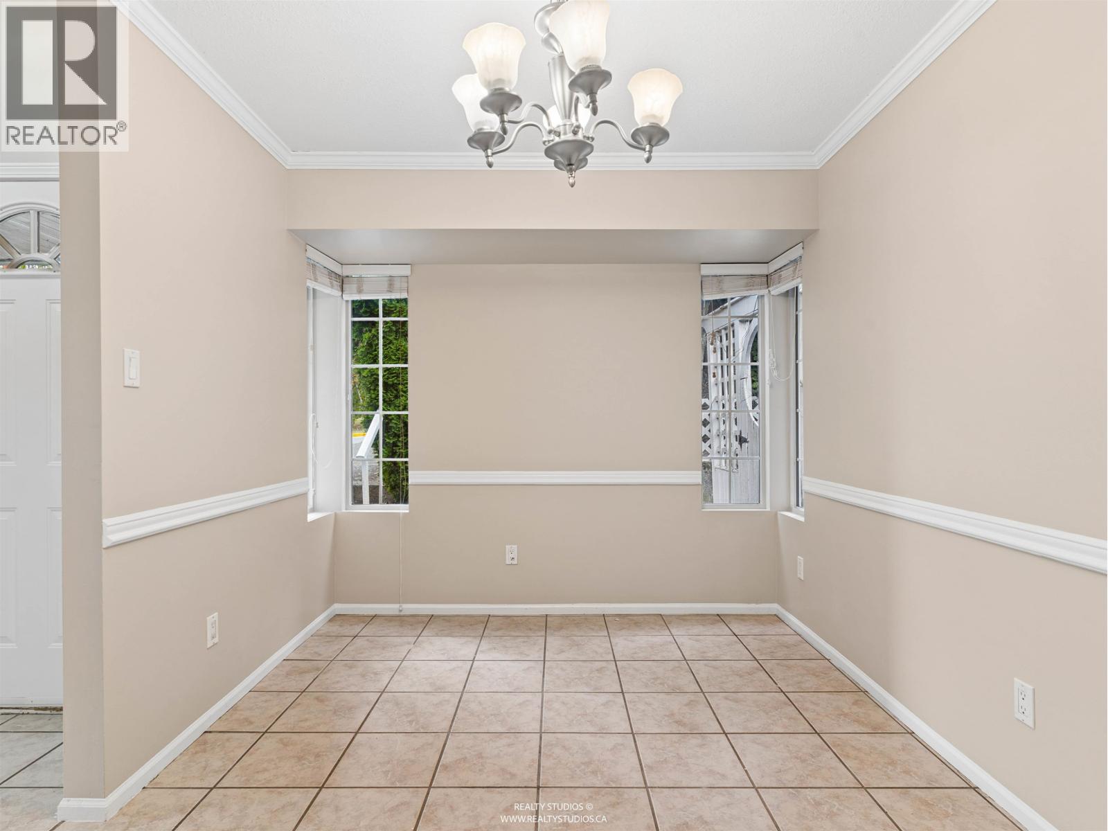 11638 225 Street Property Photo 25