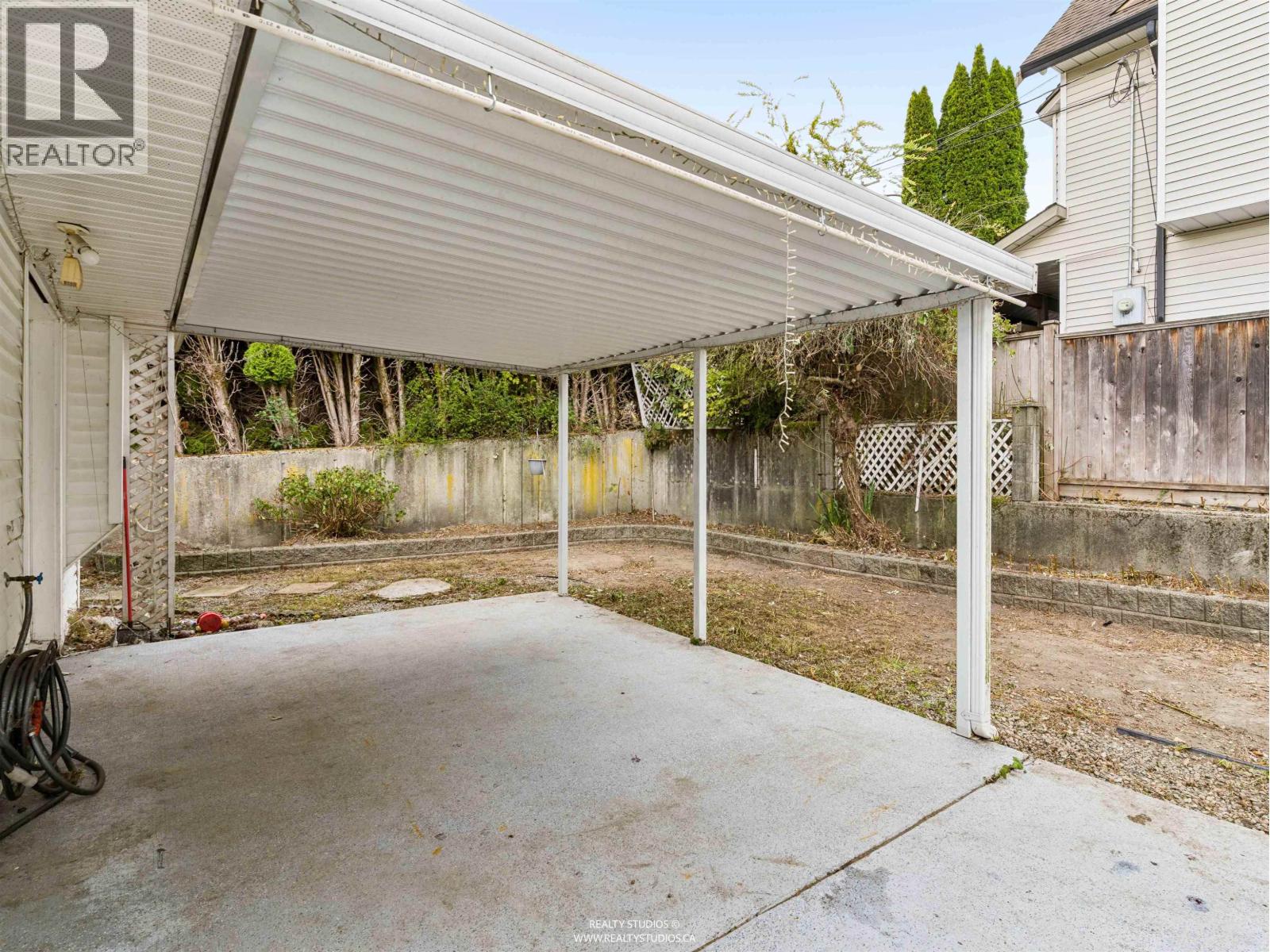 11638 225 Street Property Photo 30