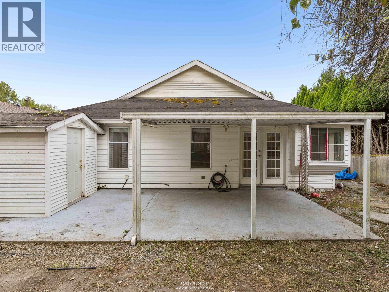 11638 225 Street Property Photo 32