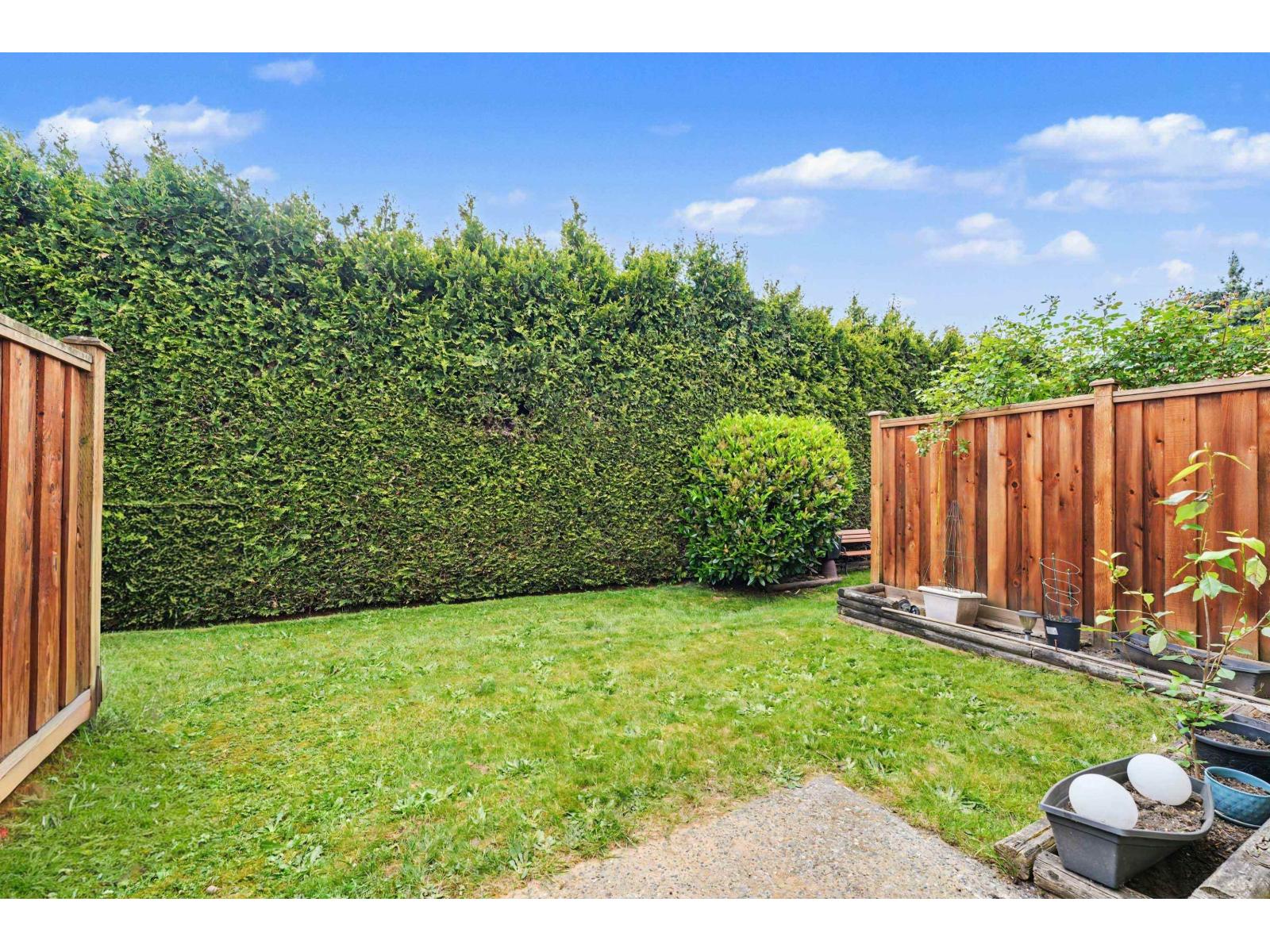 94 13880 74 Avenue Property Photo 8