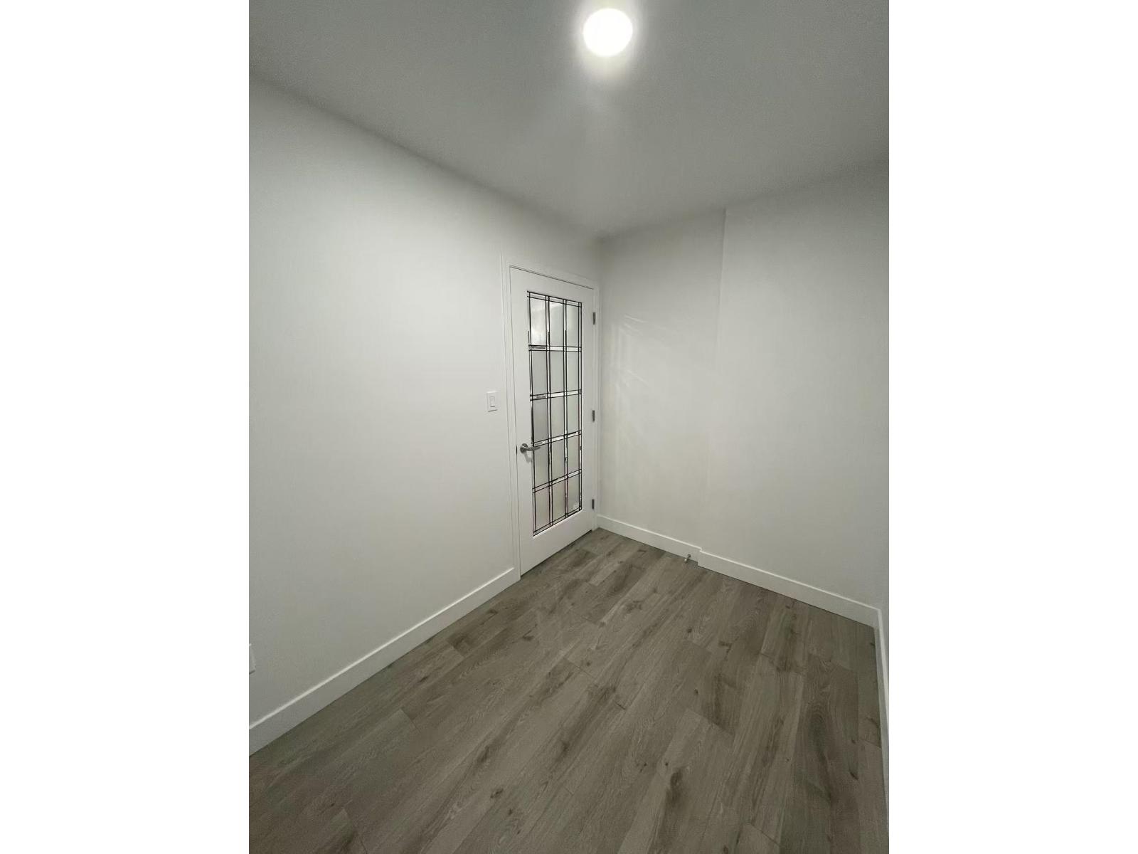 205 15213 Pacific Avenue Property Photo 27