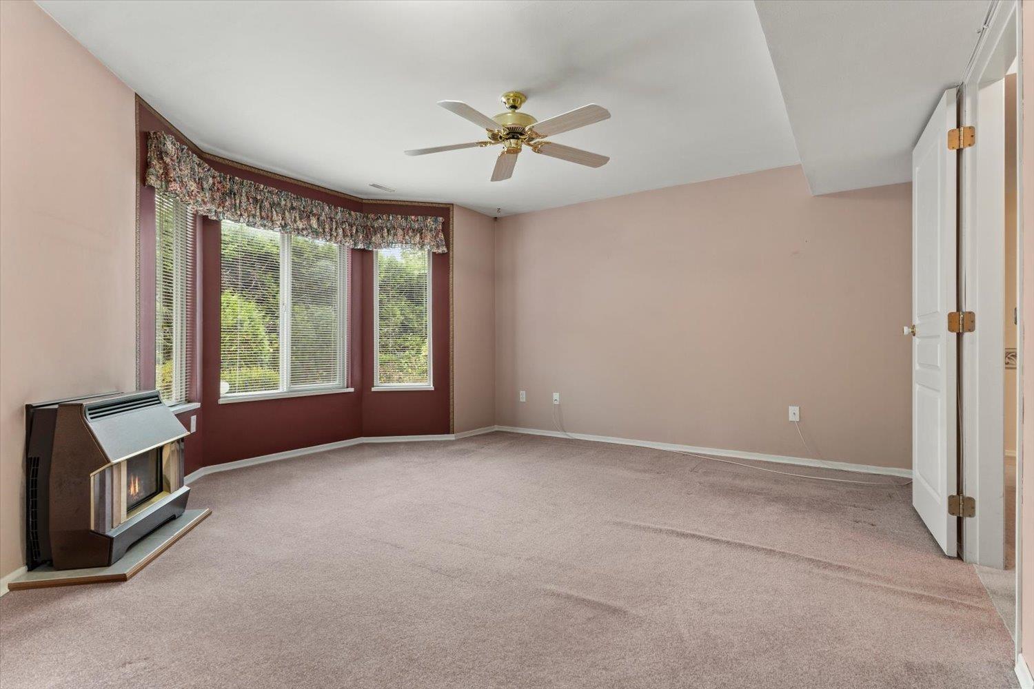 21 3902 Latimer Street Property Photo 23