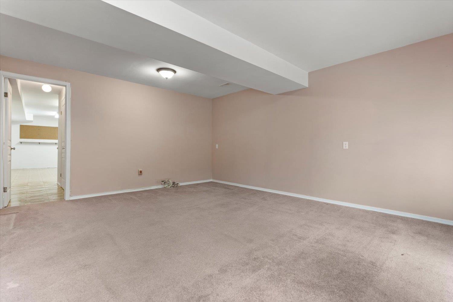 21 3902 Latimer Street Property Photo 25