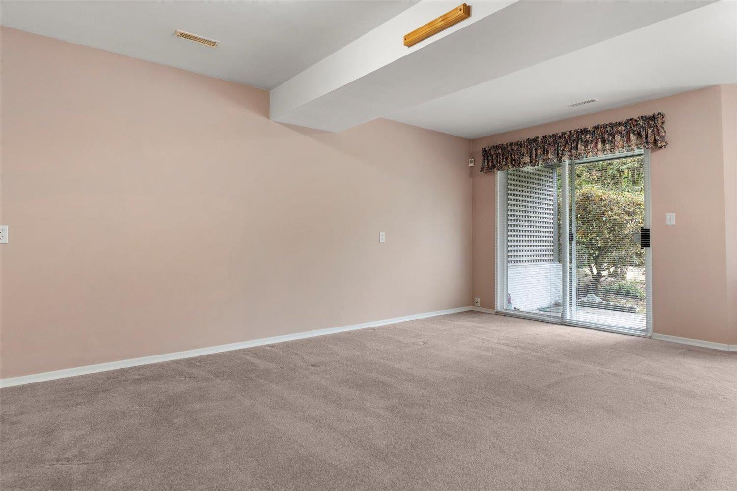 21 3902 Latimer Street Property Photo 26