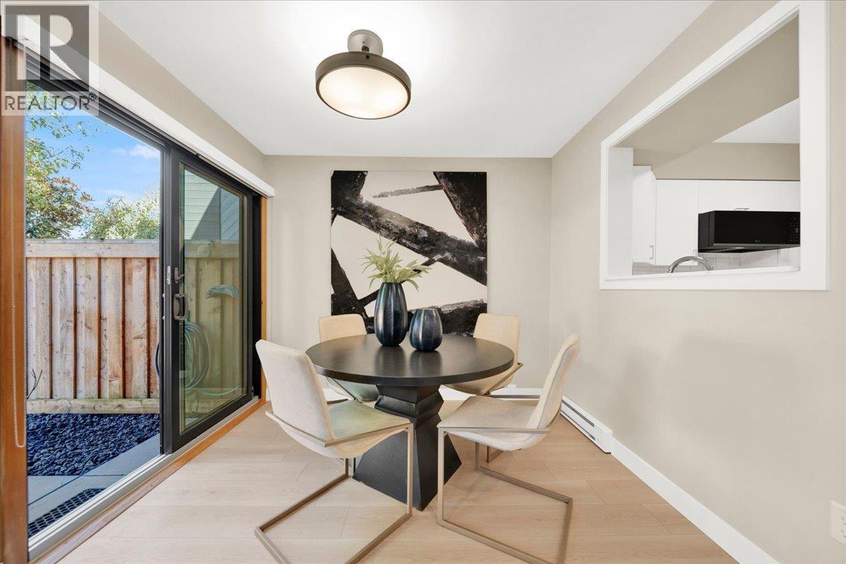 12 3851 Blundell Road Property Photo 6