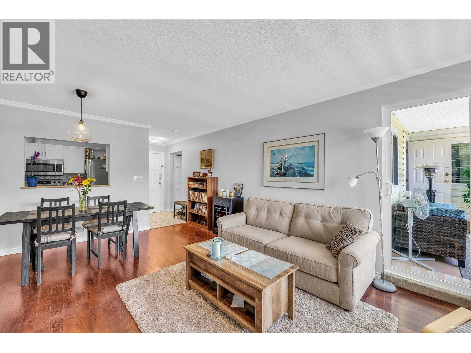 15 5661 Ladner Trunk Road Property Photo 6