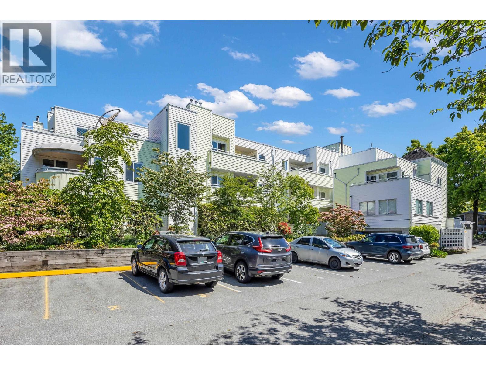 15 5661 Ladner Trunk Road Property Photo 17