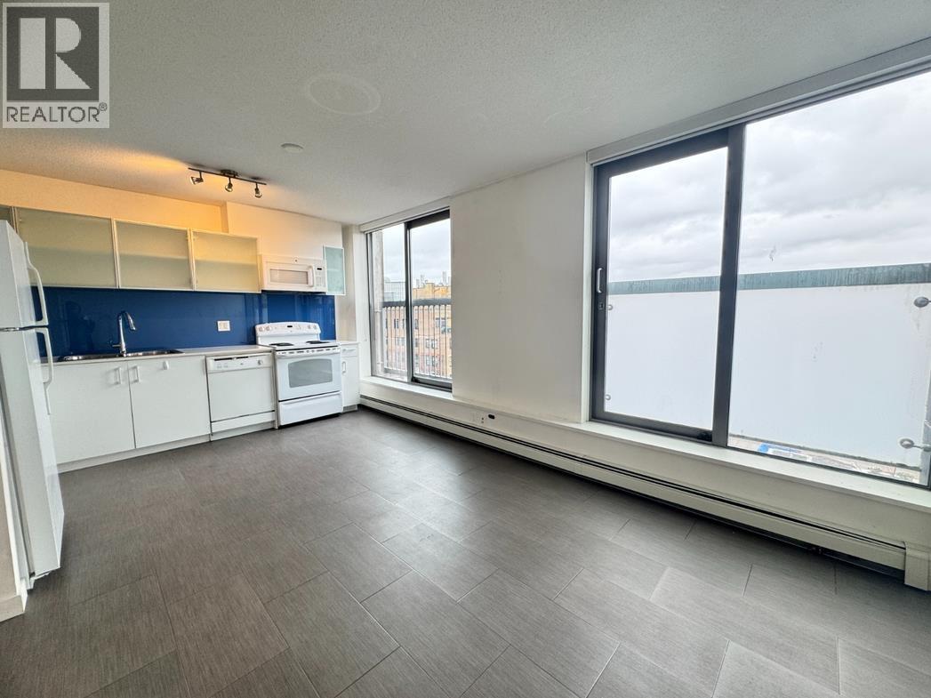 10xx 66 W Cordova Street Property Photo 1