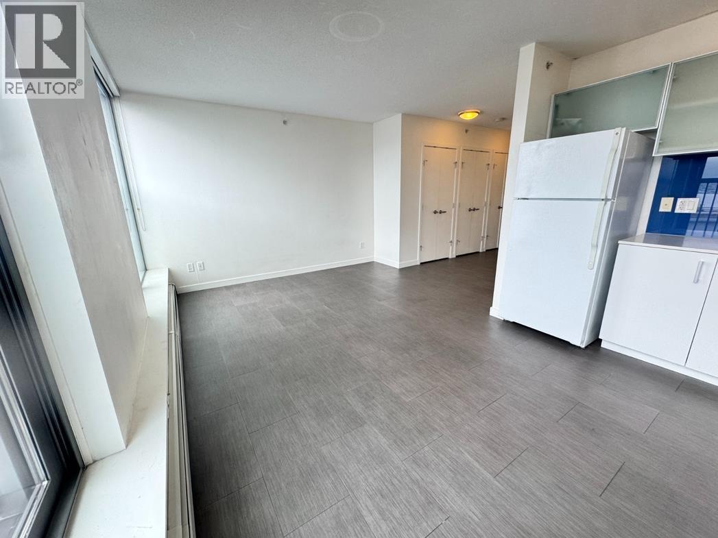 10xx 66 W Cordova Street Property Photo 2