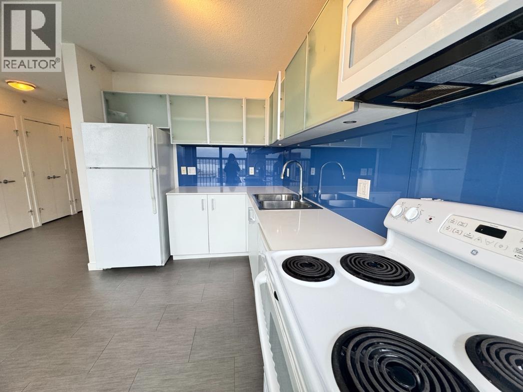 10xx 66 W Cordova Street Property Photo 3