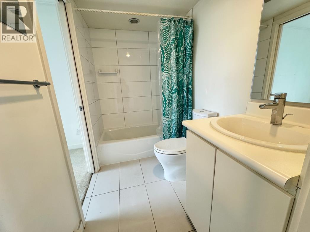 10xx 66 W Cordova Street Property Photo 4