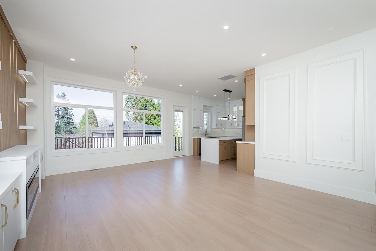 101 14259 Park Drive Property Photo 5