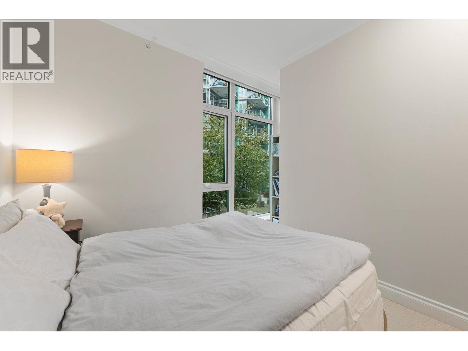 211 185 Victory Ship Way Property Photo 15