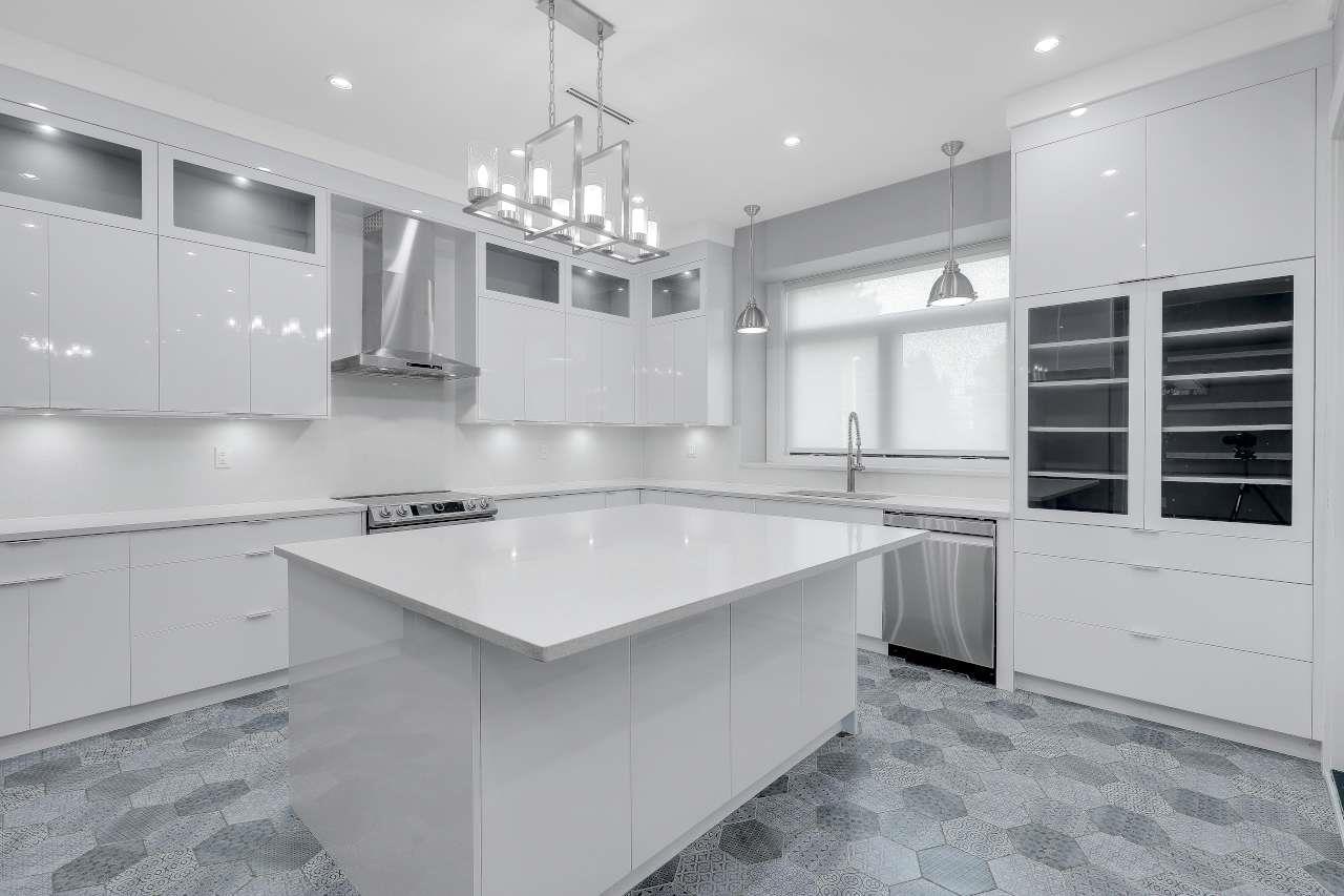 13161 111 Avenue Property Photo 3