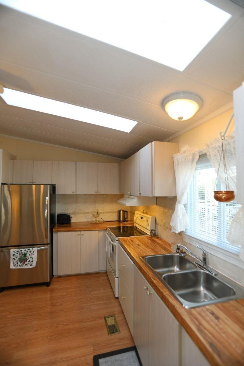 112 2303 Cranley Drive Property Photo 8