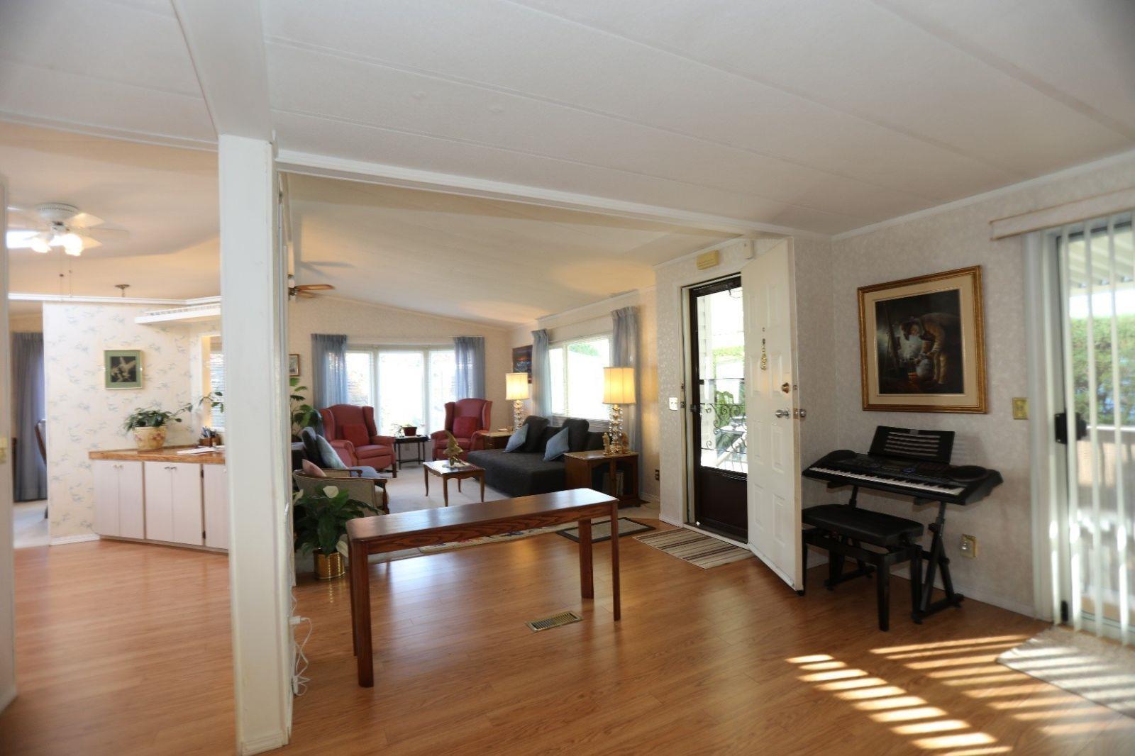 112 2303 Cranley Drive Property Photo 9