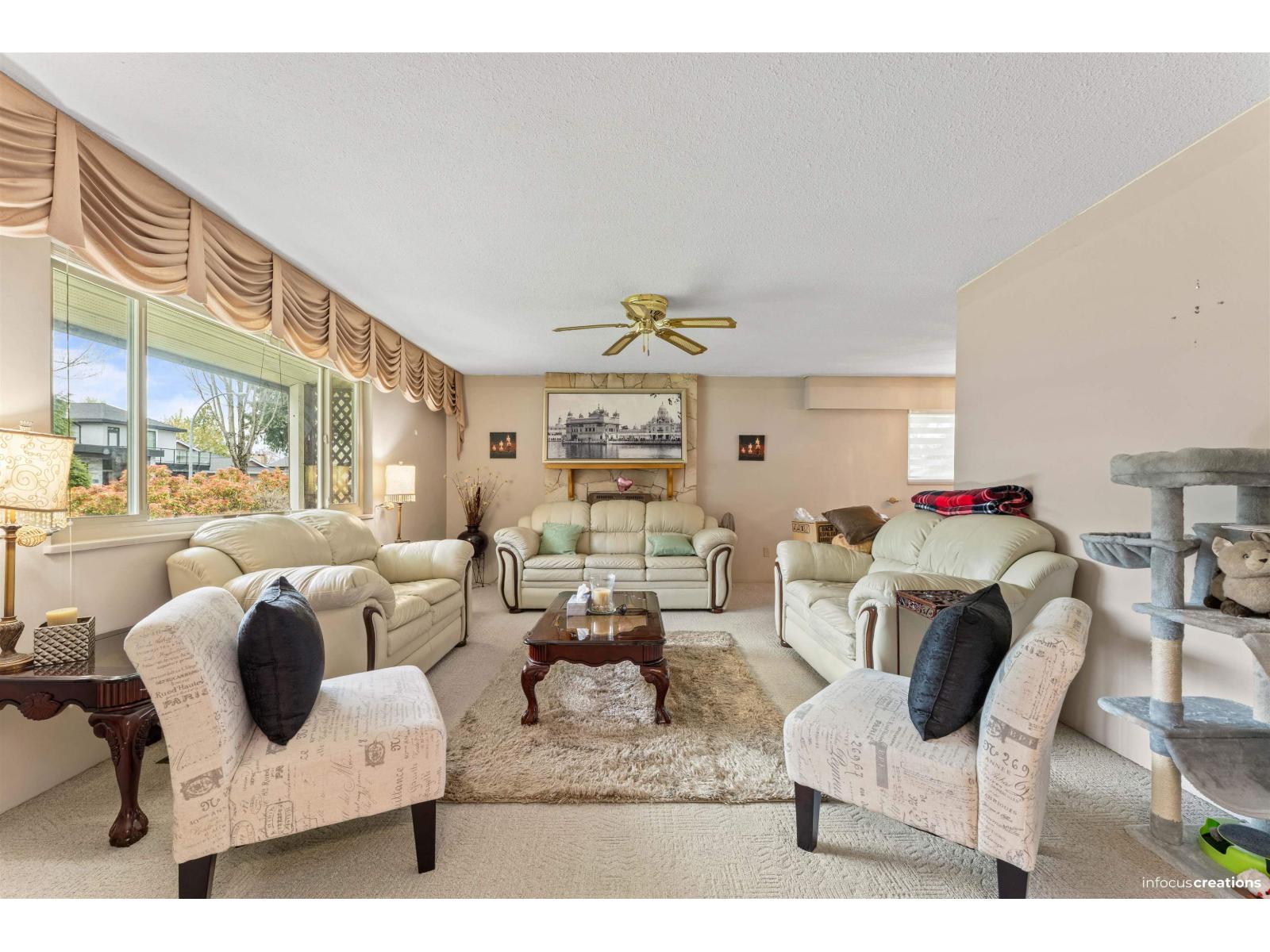 15156 93 Avenue Property Photo 3