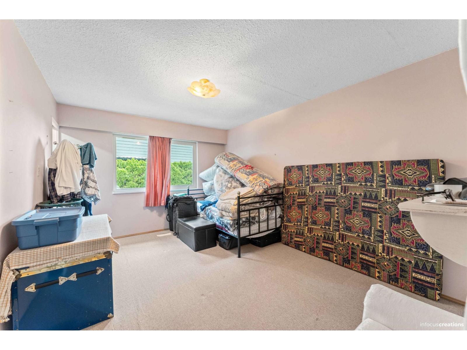 15156 93 Avenue Property Photo 12