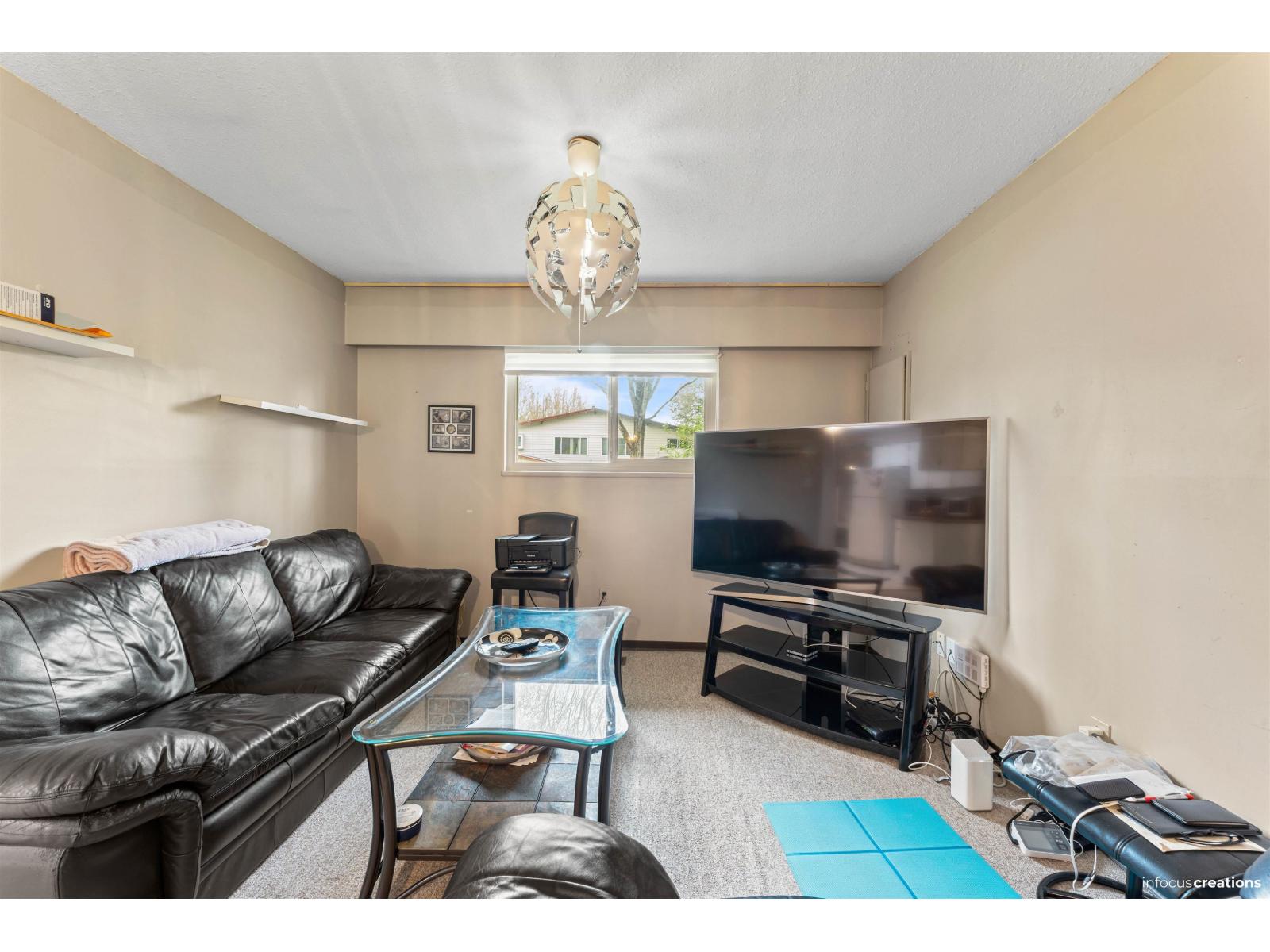 15156 93 Avenue Property Photo 21