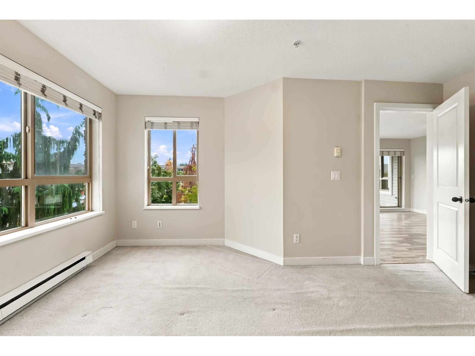 328 8915 202 Street Property Photo 16