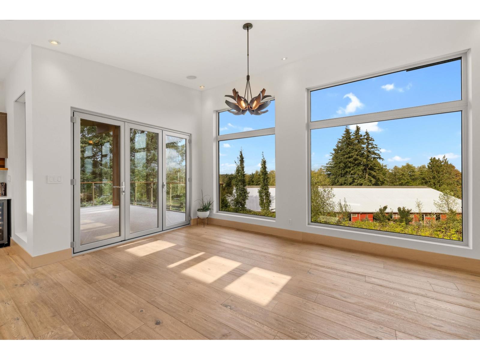 1 230 208th Street Property Photo 5