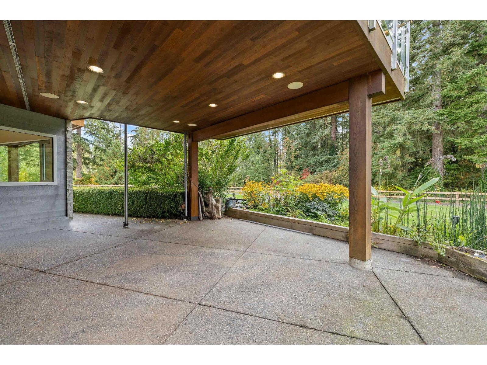 1 230 208th Street Property Photo 37