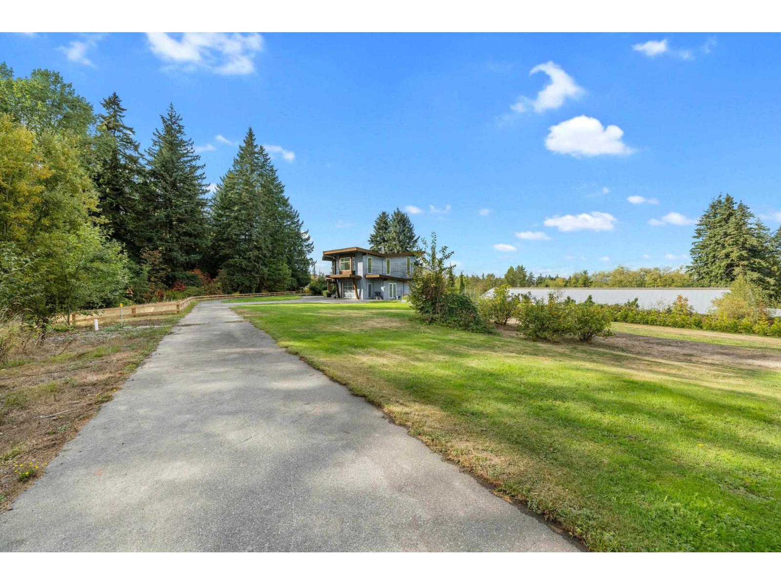 1 230 208th Street Property Photo 39