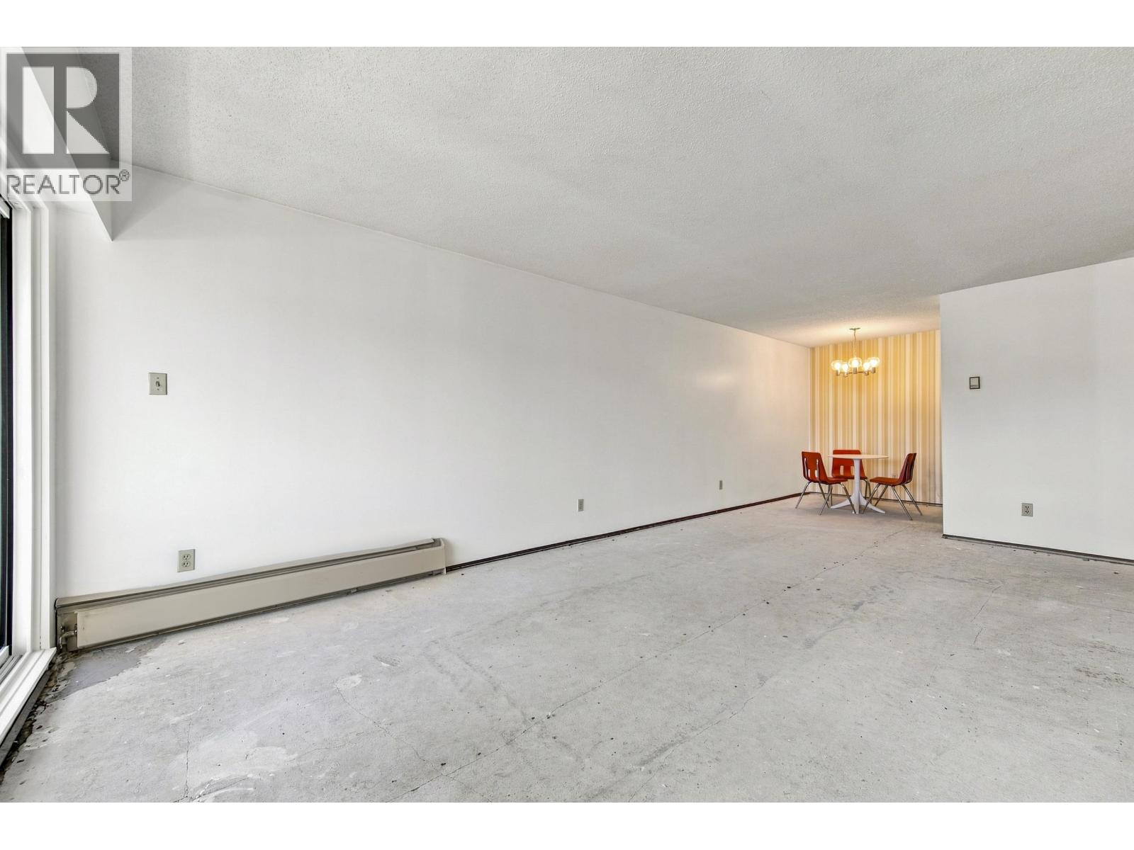 205 1825 W 8th Avenue Property Photo 2