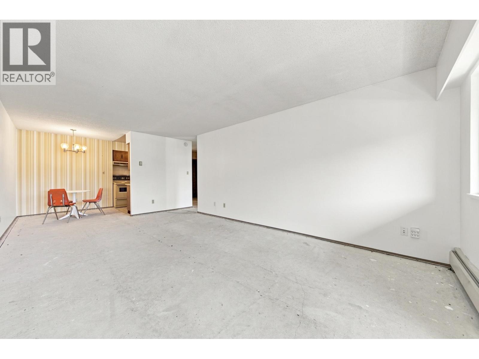 205 1825 W 8th Avenue Property Photo 12