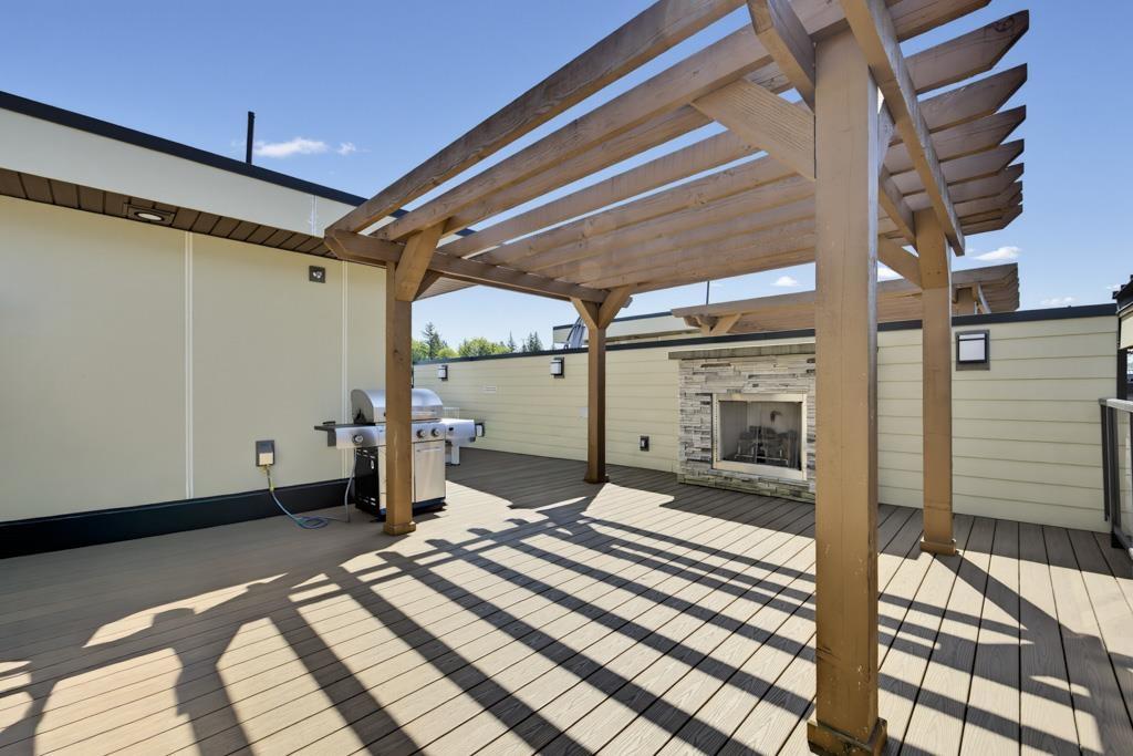 9 8567 204 Street Property Photo 17