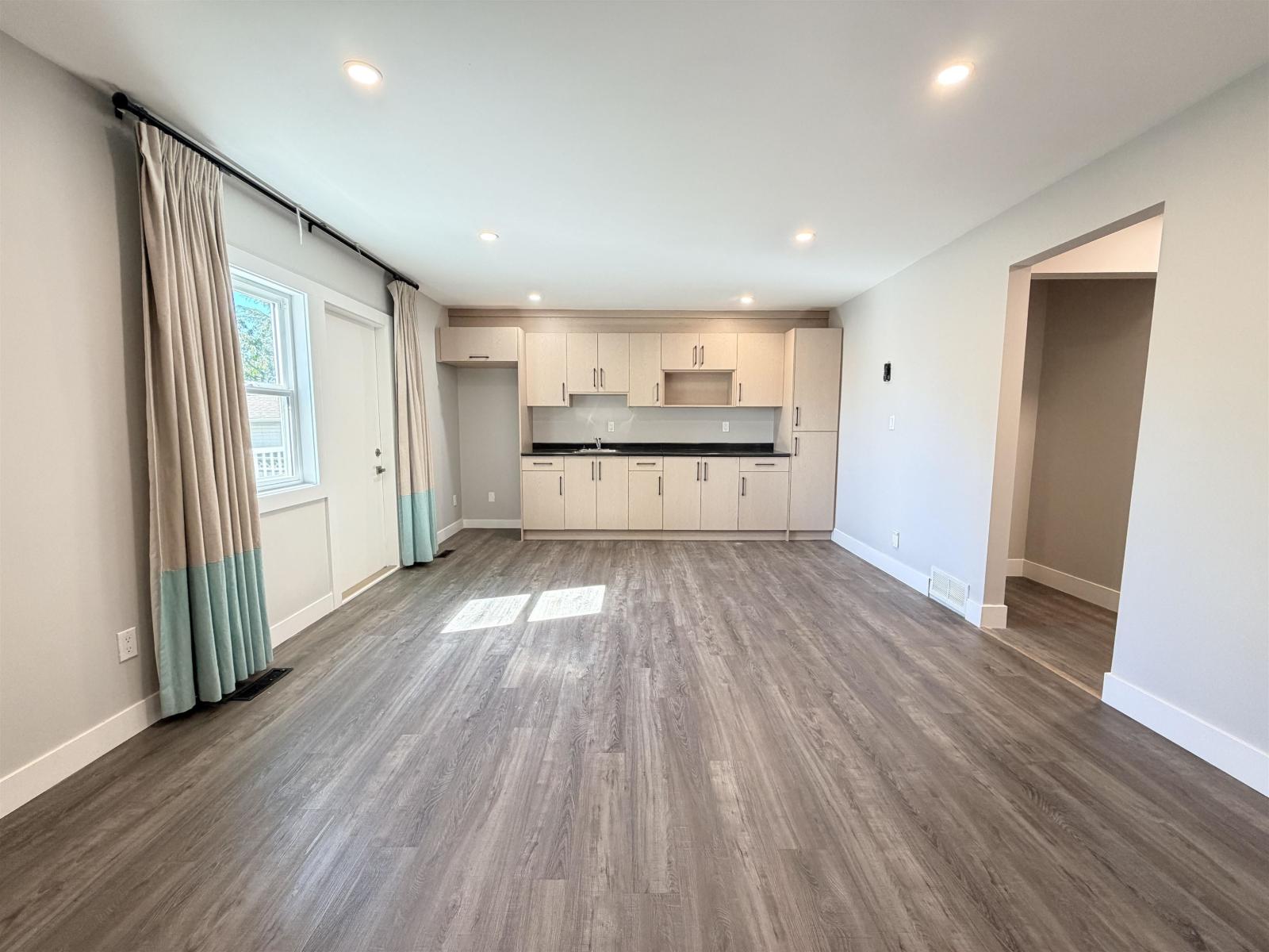 15032 Spenser Drive Property Photo 12